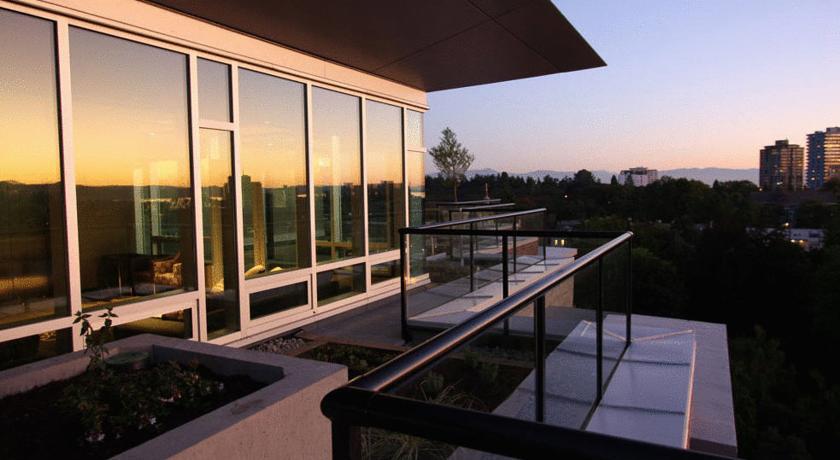 The Parkside Hotel And Spa Victoria Exteriör bild